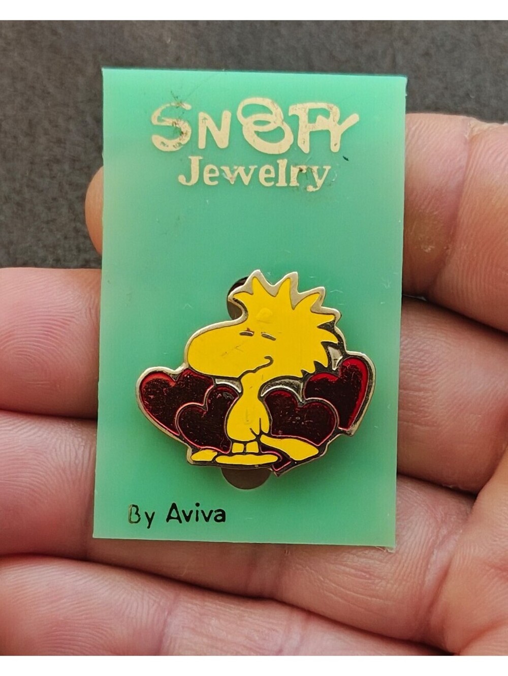 1970s/80s Aviva Peanuts Woodstock With Red Hearts Cloisonné Enamel Pin On Card